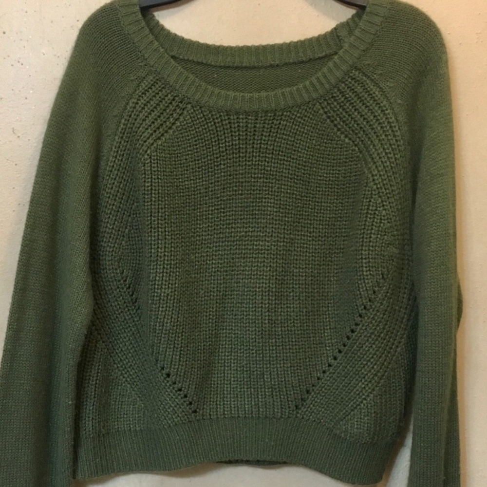 Cute Long Sleeve Cropped Hoodie Green Sweater, Size XL